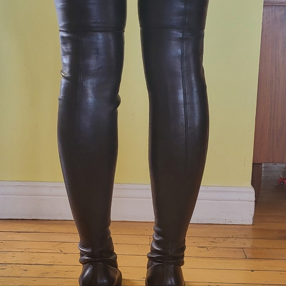 CHANEL overknee boots - Picture 3 of 5